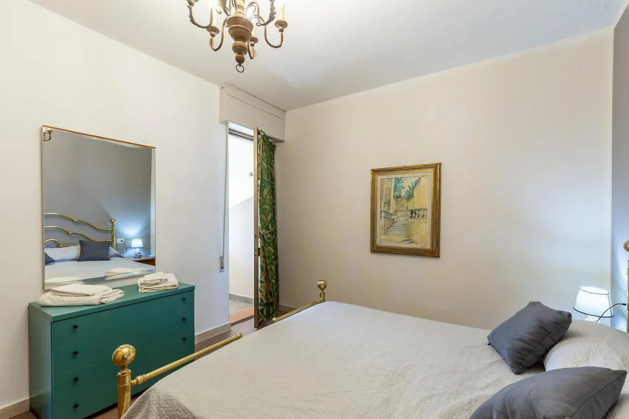 Residence Caravel 9 Lido di Camaiore Italia